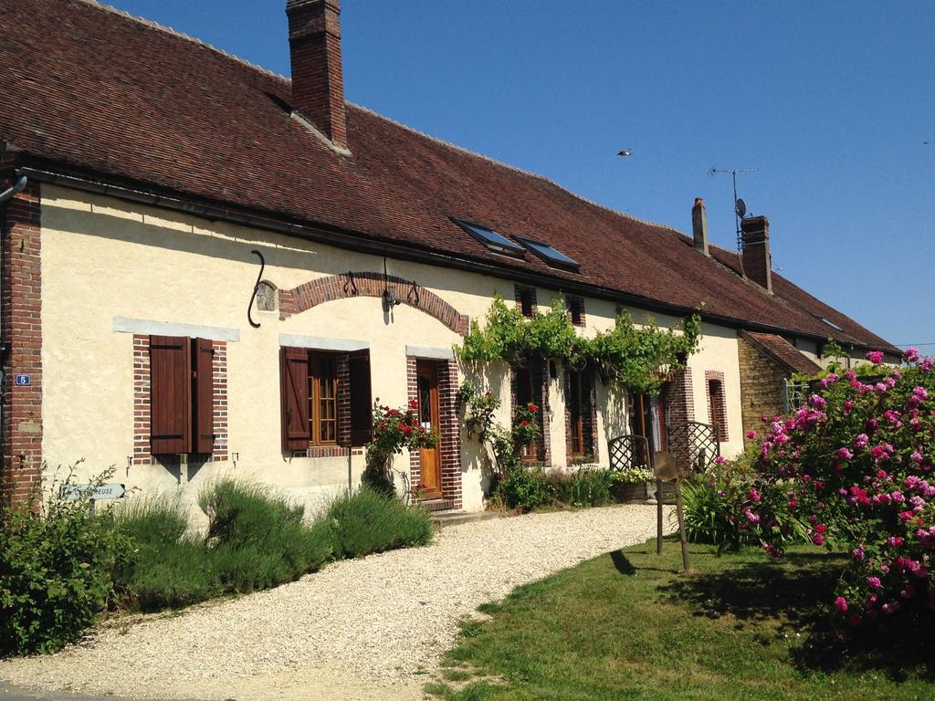 Poilly-sur-Tholon La Chartreuse酒店 外观 照片